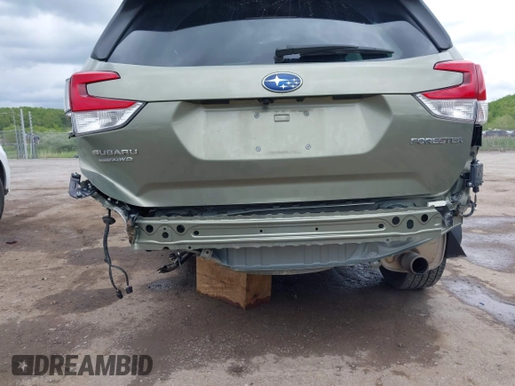 2020 Subaru Forester Limited with VIN JF2SKAUC9LH541455, listed as a IAAI auction lot 42201041 with 50,128 mi miles and . Bid and sale history available at DreamBid. Image 18.