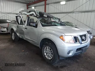 2019 Nissan Frontier SV z VIN 1N6AD0ER5KN790768, wystawiony jako IAAI lot #42206732 z przebiegiem 94 562 mil mil oraz . Historia ofert i sprzedaży dostępna na DreamBid. Obrazek 1.
