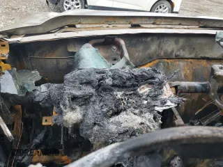 2015 Ford F-250 Lariat z VIN 1FT7W2B64FEB20793, wystawiony jako Copart lot #52627425 z przebiegiem Nie podano mil oraz Szkoda całkowita • Salvage title. Historia ofert i sprzedaży dostępna na DreamBid. Obrazek 9.
