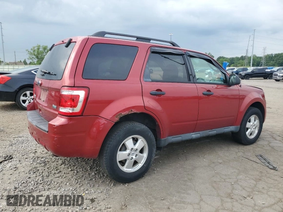 2012 Ford Escape XLT z VIN 1FMCU9DG8CKA63185, wystawiony jako Copart lot #64133205 z przebiegiem 161 024 mil mil oraz Czysty tytuł • Clean title. Historia ofert i sprzedaży dostępna na DreamBid. Obrazek 3.