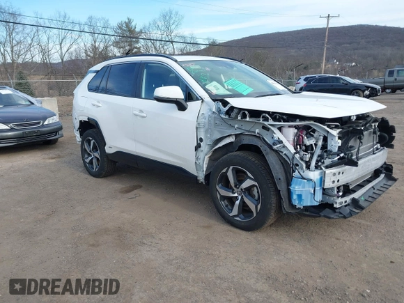 2023 Toyota RAV4 SE with VIN JTMAB3FV9PD150565, listed as a IAAI auction lot 41661415 with 13,996 mi miles and . Bid and sale history available at DreamBid. Image 1.