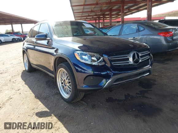2019 Mercedes-Benz GLC 300 z VIN WDC0G4KB1KV195835, wystawiony jako IAAI lot #42173713 z przebiegiem 113 036 mil mil oraz . Historia ofert i sprzedaży dostępna na DreamBid. Obrazek 1.