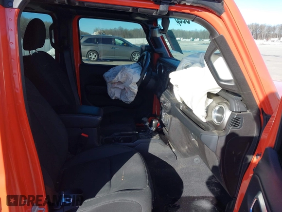 2018 Jeep Wrangler Unlimited Sahara with VIN 1C4HJXEN1JW198258, listed as a IAAI auction lot 41440346 with 44,469 mi miles and . Bid and sale history available at DreamBid. Image 5.
