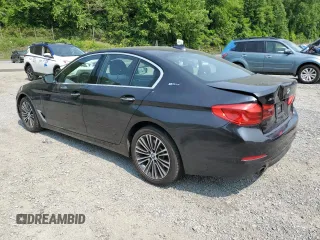 2018 BMW 5 Series 530e xDrive z VIN WBAJB1C52JG623900, wystawiony jako Copart lot #58125105 z przebiegiem 101 615 mil mil oraz Szkoda całkowita • Salvage title. Historia ofert i sprzedaży dostępna na DreamBid. Obrazek 2.