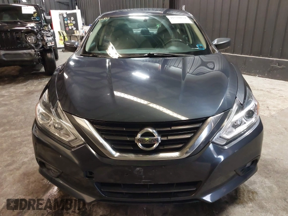 2018 Nissan Altima SR with VIN 1N4AL3AP9JC121415, listed as a IAAI auction lot 41528034 with 136,793 mi miles and . Bid and sale history available at carsss.com. Image 13.