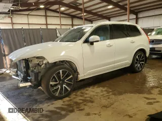 2020 Volvo XC90 Momentum z VIN YV4A221K9L1567975, wystawiony jako Copart lot #46849235 z przebiegiem 85 181 mil mil oraz Szkoda całkowita • Salvage title. Historia ofert i sprzedaży dostępna na DreamBid. Obrazek 1.