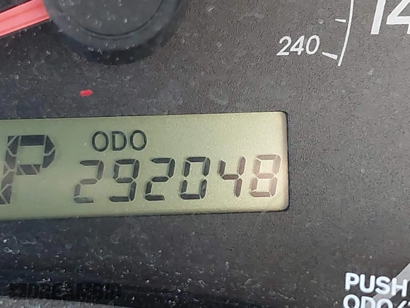 2013 Toyota Corolla L with VIN 5YFBU4EE4DP100106, listed as a IAAI auction lot 42088117 with 292,048 mi miles and . Bid and sale history available at DreamBid. Image 15.