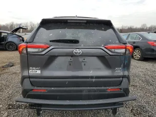 2023 Toyota RAV4 XLE Premium with VIN JTMA1RFV6PJ041066, listed as a Copart auction lot 46926495 with 7,913 mi miles and Salvage Title. Bid and sale history available at carsss.com. Image 6.