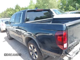 2018 Honda Ridgeline RTL-T with VIN 5FPYK3F67JB013171, listed as a IAAI auction lot 42498827 with 124,415 mi miles and . Bid and sale history available at DreamBid. Image 15.