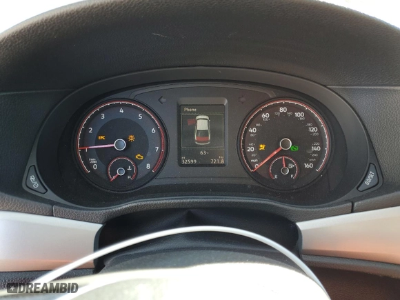 2022 Volkswagen Passat 2.0T SE with VIN 1VWSA7A33NC003744, listed as a Copart auction lot 46953595 with 32,599 mi miles and Salvage Title. Bid and sale history available at carsss.com. Image 9.