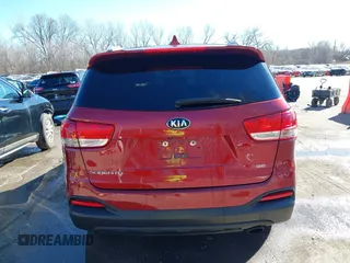 2017 Kia Sorento LX with VIN 5XYPG4A35HG269112, listed as a IAAI auction lot 41670568 with 126,741 mi miles. Bid and sale history available at carsss.com. Image 17.