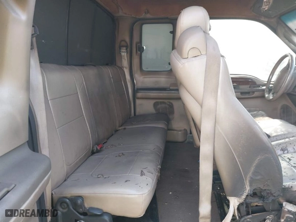 2004 Ford Super Duty F-250 XL with VIN 1FTNX21P74ED22765, listed as a IAAI auction lot 41777377 with 1 mi miles. Bid and sale history available at carsss.com. Image 8.
