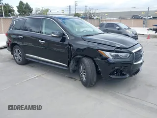 2020 Infiniti QX60 LUXE with VIN 5N1DL0MM5LC540433, listed as a IAAI auction lot 41894992 with 70,034 mi miles. Bid and sale history available at carsss.com. Image 1.