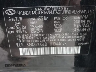2017 Hyundai Santa Fe Sport 2.4L with VIN 5NMZU3LB1HH044093, listed as a IAAI auction lot 42026250 with 92,077 mi miles. Bid and sale history available at carsss.com. Image 9.