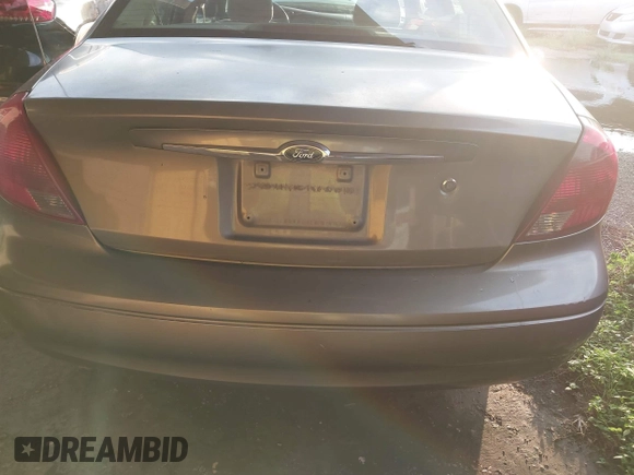 2002 Ford Taurus SE Standard with VIN 1FAFP53U22A140104, listed as a IAAI auction lot 42101393 with 178,279 mi miles and . Bid and sale history available at DreamBid. Image 6.