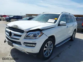 2016 Mercedes-Benz GL with VIN 4JGDF6EE4GA712535, listed as a IAAI auction lot 41822698 with 143208 miles. Bid and sale history available at carsss.com. Image 19.