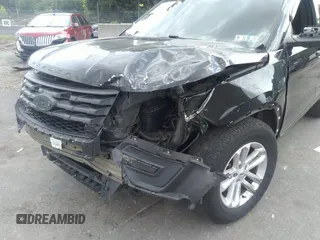 2017 Ford Explorer z VIN 1FM5K8B81HGA53659, wystawiony jako IAAI lot #36006432 z przebiegiem Nie podano mil oraz . Historia ofert i sprzedaży dostępna na DreamBid. Obrazek 6.