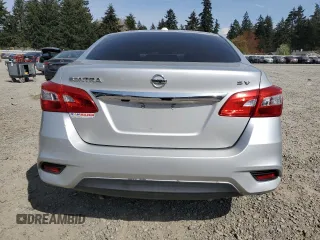 2017 Nissan Sentra SV z VIN 3N1AB7AP0HL697688, wystawiony jako Copart lot #54800525 z przebiegiem 151 496 mil mil oraz Czysty tytuł • Clean title. Historia ofert i sprzedaży dostępna na DreamBid. Obrazek 6.