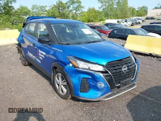 2023 Nissan Kicks S z VIN 3N1CP5BV9PL568018, wystawiony jako IAAI lot #42382781 z przebiegiem 83 069 mil mil oraz . Historia ofert i sprzedaży dostępna na DreamBid. Obrazek 1.