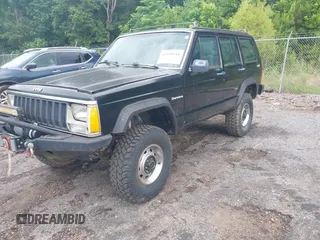 1987 Jeep Cherokee with VIN 1JCMR7819HT174249, listed as a IAAI auction lot 42458110 with 157,683 mi miles and . Bid and sale history available at DreamBid. Image 17.