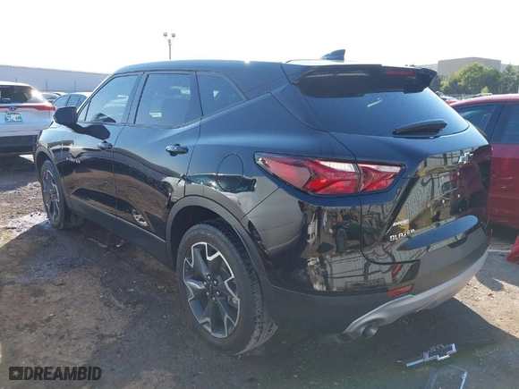 2019 Chevrolet Blazer with VIN 3GNKBBRA0KS665445, listed as a IAAI auction lot 40626408 with 70,539 mi miles. Bid and sale history available at carsss.com. Image 3.