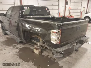 2016 Chevrolet Silverado 1500 LT with VIN 3GCUKREC3GG375664, listed as a IAAI auction lot 41377456 with 198,439 mi miles. Bid and sale history available at carsss.com. Image 3.