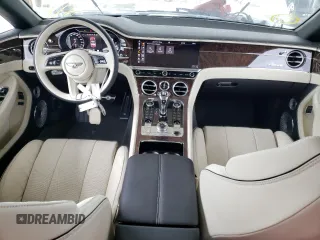 2023 Bentley Continental GT GT V8 z VIN SCBDG4ZGXPC005755, wystawiony jako Copart lot #62562783 z przebiegiem 459 mil mil oraz . Historia ofert i sprzedaży dostępna na DreamBid. Obrazek 8.