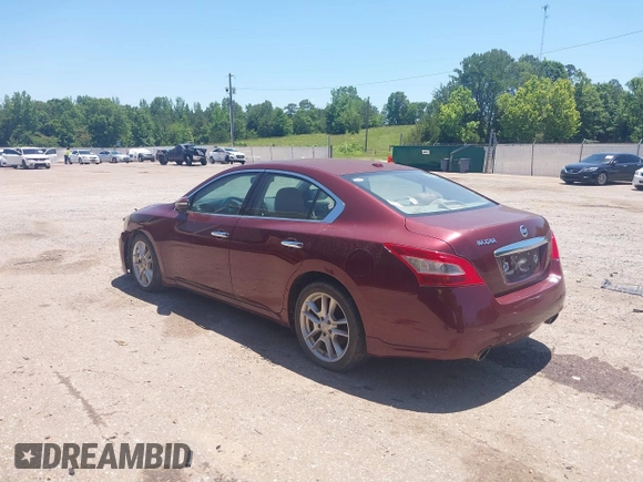 2011 Nissan Maxima SV z VIN 1N4AA5AP3BC801104, wystawiony jako IAAI lot #42333325 z przebiegiem 130 854 mil mil oraz . Historia ofert i sprzedaży dostępna na DreamBid. Obrazek 3.
