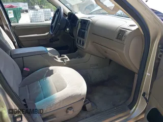 2004 Ford Explorer XLT with VIN 1FMZU73K74UA03229, listed as a IAAI auction lot 42137882 with 281,245 mi miles and . Bid and sale history available at DreamBid. Image 5.