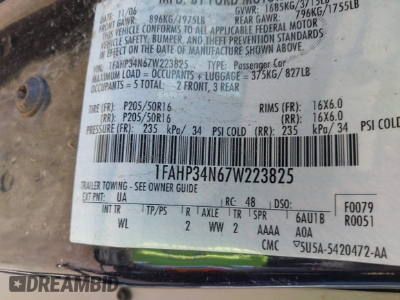 2007 Ford Focus S z VIN 1FAHP34N67W223825, wystawiony jako IAAI lot #42226952 z przebiegiem 271 842 mil mil oraz . Historia ofert i sprzedaży dostępna na DreamBid. Obrazek 9.