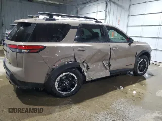 2023 Nissan Pathfinder SV z VIN 5N1DR3BD8PC212514, wystawiony jako Copart lot #44709455 z przebiegiem 49 497 mil mil oraz Szkoda całkowita • Salvage title. Historia ofert i sprzedaży dostępna na DreamBid. Obrazek 3.