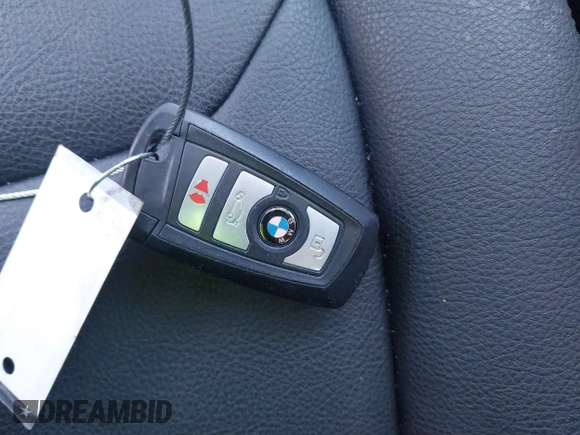 2016 BMW 3 Series 320i xDrive с VIN WBA8E5G50GNU20841, выставлен на аукционе IAAI как лот 41684968 с пробегом 118 058 миль миль и . История ставок и продаж доступна на DreamBid. Изображение 11.