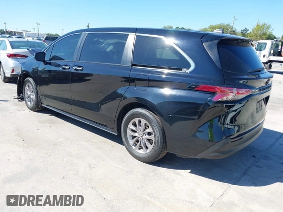 2022 Toyota Sienna XLE with VIN 5TDYRKEC2NS125318, listed as a IAAI auction lot 41764720 with 125,276 mi miles. Bid and sale history available at carsss.com. Image 3.