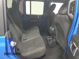 2023 Jeep Gladiator Overland z VIN 1C6HJTFG6PL564337, wystawiony jako Copart lot #59620315 z przebiegiem 31 552 mil mil oraz Czysty tytuł • Clean title. Historia ofert i sprzedaży dostępna na DreamBid. Obrazek 10.
