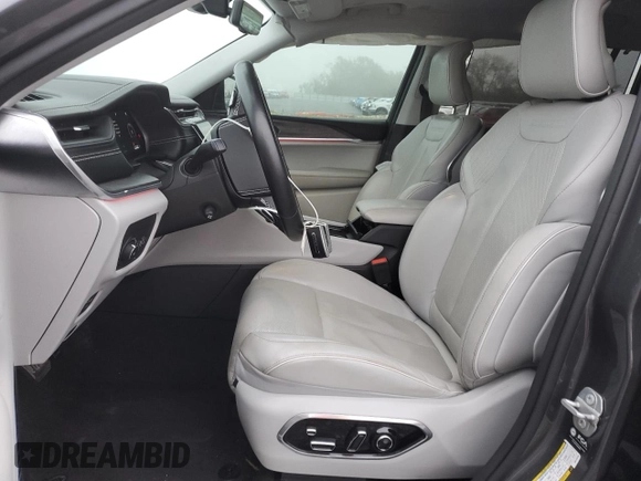 2021 Jeep Grand Cherokee Overland with VIN 1C4RJJDGXM8153204, listed as a Copart auction lot 85214754 with 41,478 mi miles and Salvage title. Bid and sale history available at DreamBid. Image 7.