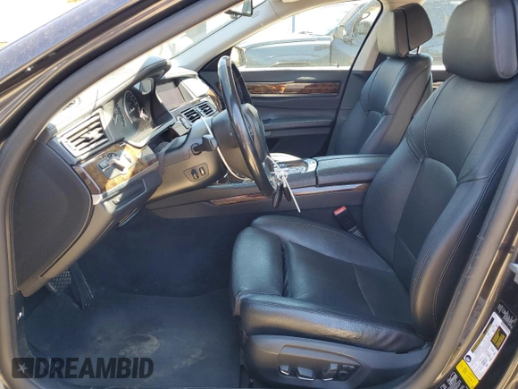 2013 BMW 7 Series 740Li xDrive с VIN WBAYF4C55DDE23798, выставлен на аукционе Copart как лот 52967665 с пробегом 191 023 миль миль и Списание • Salvage title. История ставок и продаж доступна на DreamBid. Изображение 7.