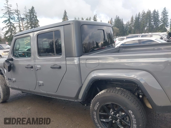2021 Jeep Gladiator Willys with VIN 1C6HJTAG5ML616706, listed as a IAAI auction lot 41367142 with 50,951 mi miles and . Bid and sale history available at carsss.com. Image 14.