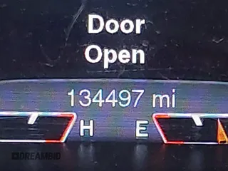 2018 Jeep Cherokee Limited with VIN 1C4PJMDB8JD613833, listed as a IAAI auction lot 40831461 with 134,497 mi miles. Bid and sale history available at carsss.com. Image 15.