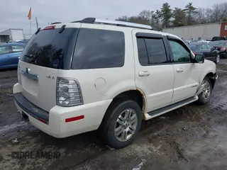 2008 Mercury Mountaineer Premier with VIN 4M2EU48848UJ00015, listed as a IAAI auction lot 41628733 with 307,424 mi miles. Bid and sale history available at carsss.com. Image 4.