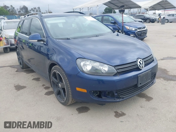 2011 Volkswagen Jetta TDI with VIN 3VWML7AJ7BM607714, listed as a IAAI auction lot 42047094 with 202,459 mi miles and . Bid and sale history available at DreamBid. Image 1.