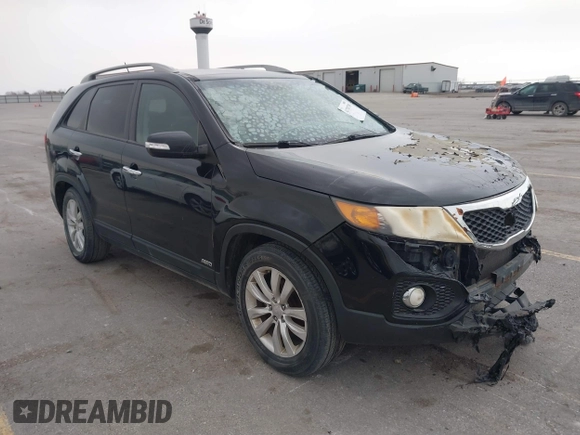 2011 Kia Sorento EX with VIN 5XYKUDA28BG064286, listed as a IAAI auction lot 41781709 with 288,395 mi miles. Bid and sale history available at carsss.com. Image 1.