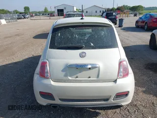 2012 FIAT 500 Sport z VIN 3C3CFFBR1CT186721, wystawiony jako IAAI lot #42268574 z przebiegiem 106 208 mil mil oraz . Historia ofert i sprzedaży dostępna na DreamBid. Obrazek 16.