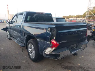 2019 Chevrolet Silverado 1500 LTZ with VIN 1GCUYGED9KZ127164, listed as a IAAI auction lot 40145862 with 101,408 mi miles. Bid and sale history available at carsss.com. Image 3.
