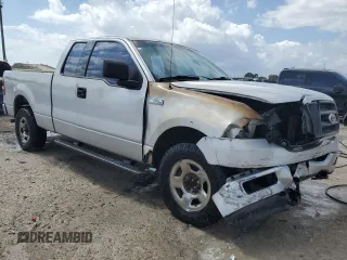 2004 Ford F-150 STX with VIN 1FTRX14W84NB90128, listed as a Copart auction lot 47543965 with 265,907 mi miles and Salvage title. Bid and sale history available at DreamBid. Image 4.