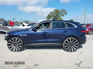 2019 Jaguar F-Pace 25t Premium с VIN SADCJ2FX9KA609583, выставлен на аукционе IAAI как лот 41530705 с пробегом 60 013 миль миль и . История ставок и продаж доступна на DreamBid. Изображение 14.
