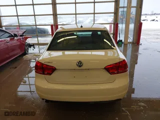 2012 Volkswagen Passat S w/Appearance with VIN 1VWAH7A35CC107902, listed as a IAAI auction lot 41243434 with 158,889 mi miles. Bid and sale history available at carsss.com. Image 16.
