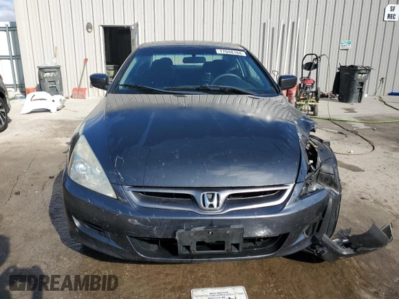 2006 Honda Accord LX z VIN 1HGCM82286A001917, wystawiony jako Copart lot #77048184 z przebiegiem 179 989 mil mil oraz Nie do naprawy • Non repairable. Historia ofert i sprzedaży dostępna na DreamBid. Obrazek 5.