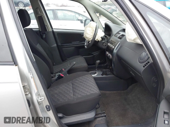 2007 Suzuki SX4 Man Touring Pkg AWD with VIN JS2YB417475102405, listed as a IAAI auction lot 41106931 with 170,315 mi miles. Bid and sale history available at carsss.com. Image 5.