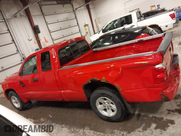 2008 Dodge Dakota SLT with VIN 1D7HW42K78S530057, listed as a IAAI auction lot 41175593 with 89,294 mi miles and . Bid and sale history available at carsss.com. Image 15.