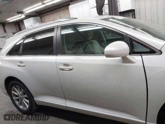 2009 Toyota Venza с VIN 4T3ZE11A79U012340, выставлен на аукционе IAAI как лот 41889831 с пробегом Не указан миль и . История ставок и продаж доступна на DreamBid. Изображение 13.